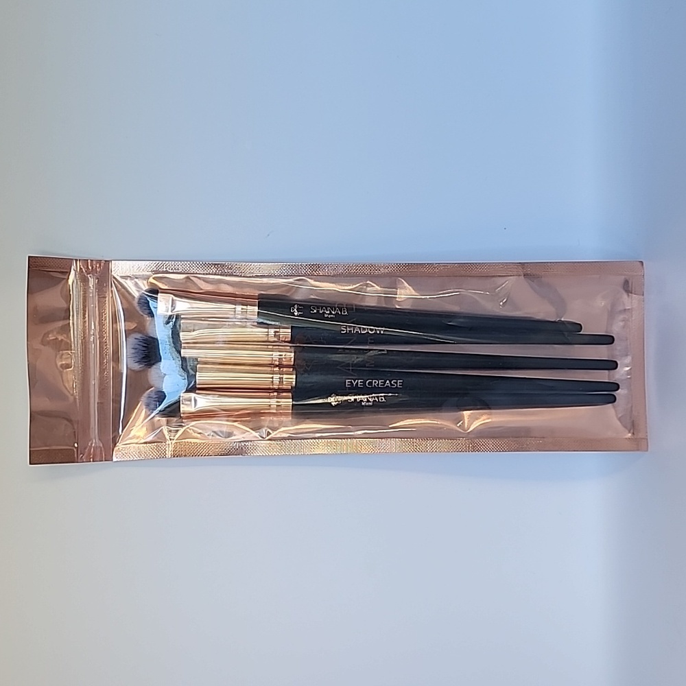 Shaina B 5 Piece Eyes on Miami Makeup Brush Set